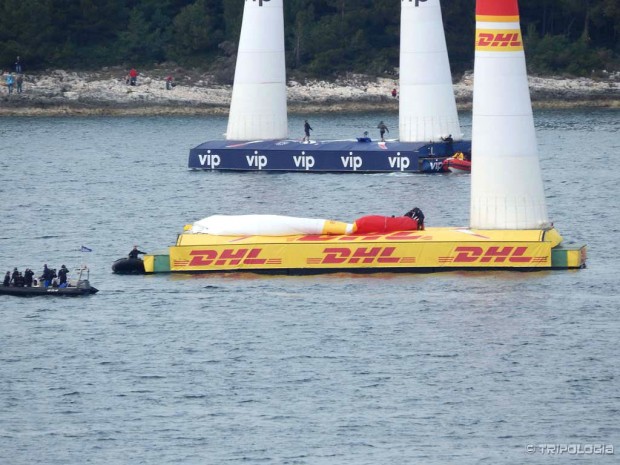 ...a ekipa ga ekspresno mijenja