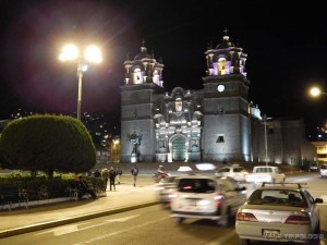 Plaza de Armas noću