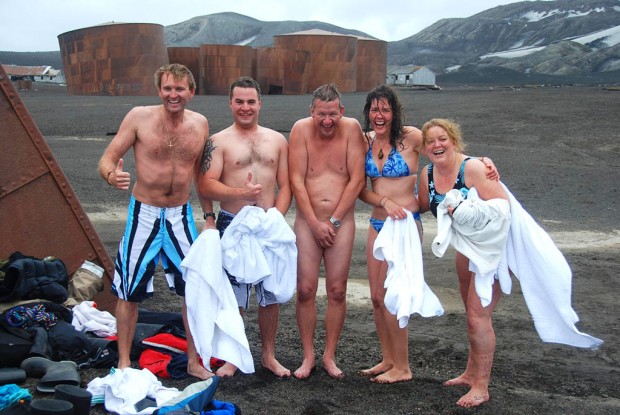 Antartika - by Vjekoslav Paun