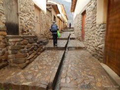 Ollantaytambo - ulice grada nakon oluje